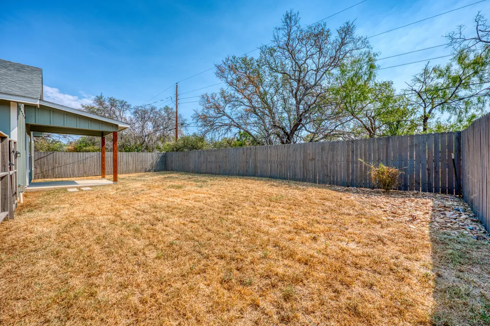 3340 Cactus Trail Kingsland, TX 78639