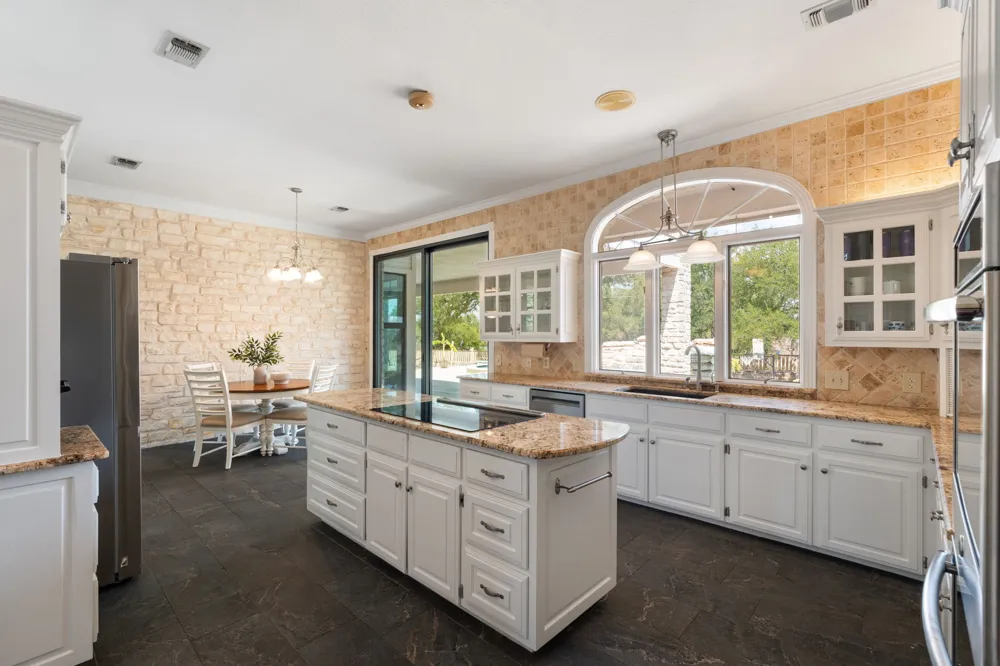 304 Harmony Lane Georgetown, TX 78628