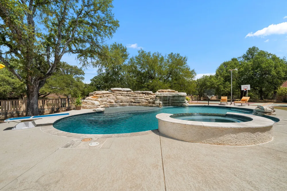 304 Harmony Lane Georgetown, TX 78628
