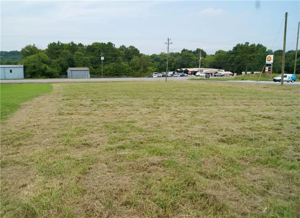 1548 Highway 53 Spur Calhoun, GA 30701