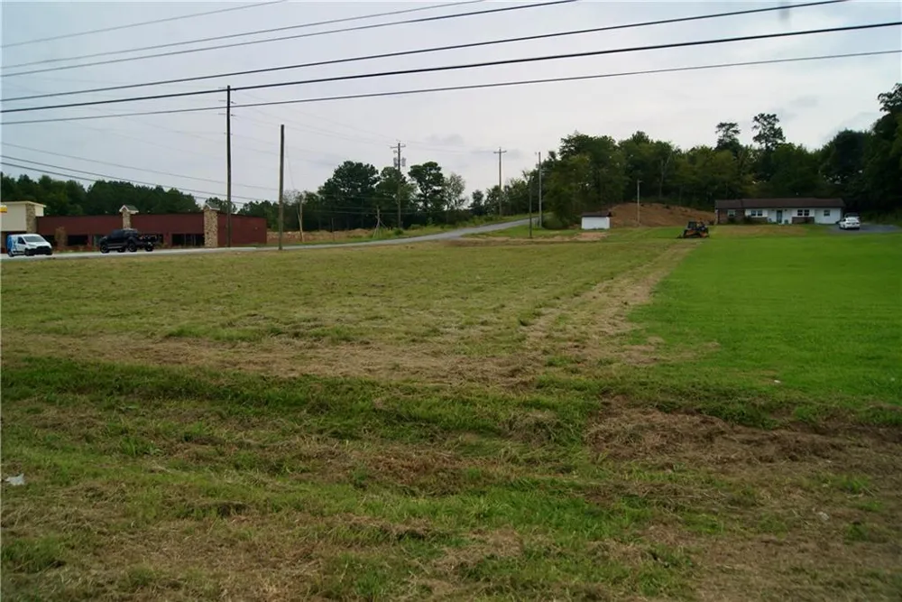 1548 Highway 53 Spur Calhoun, GA 30701