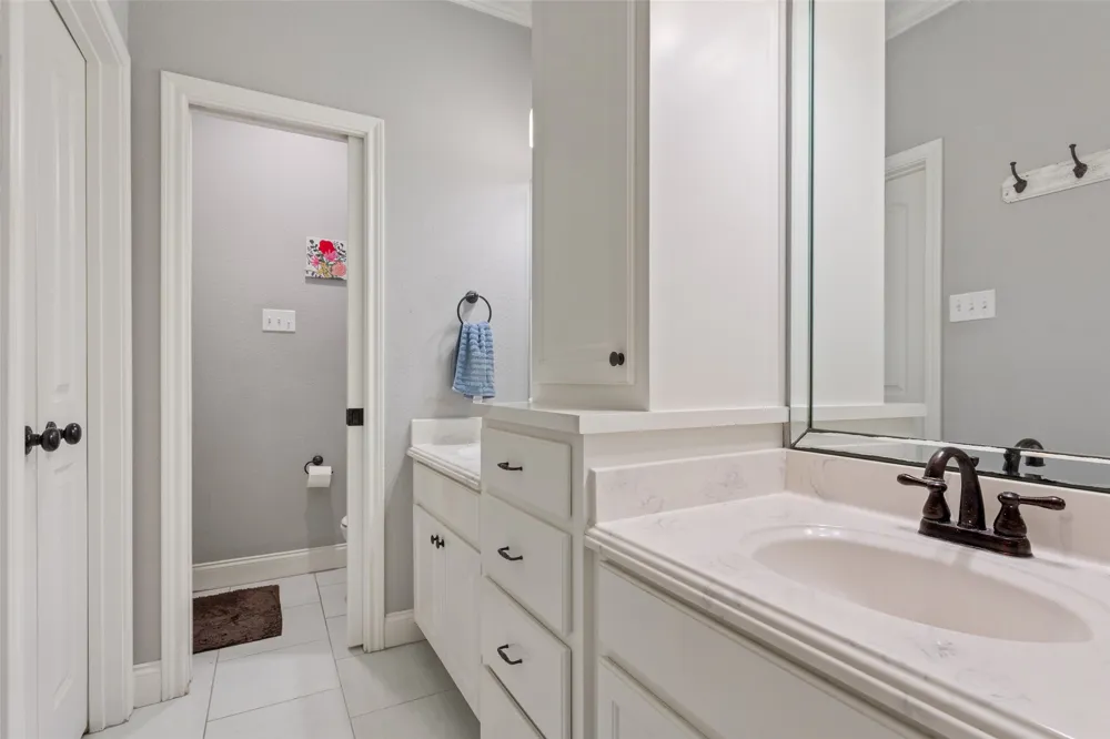 104 Claudette Hewitt, TX 76643