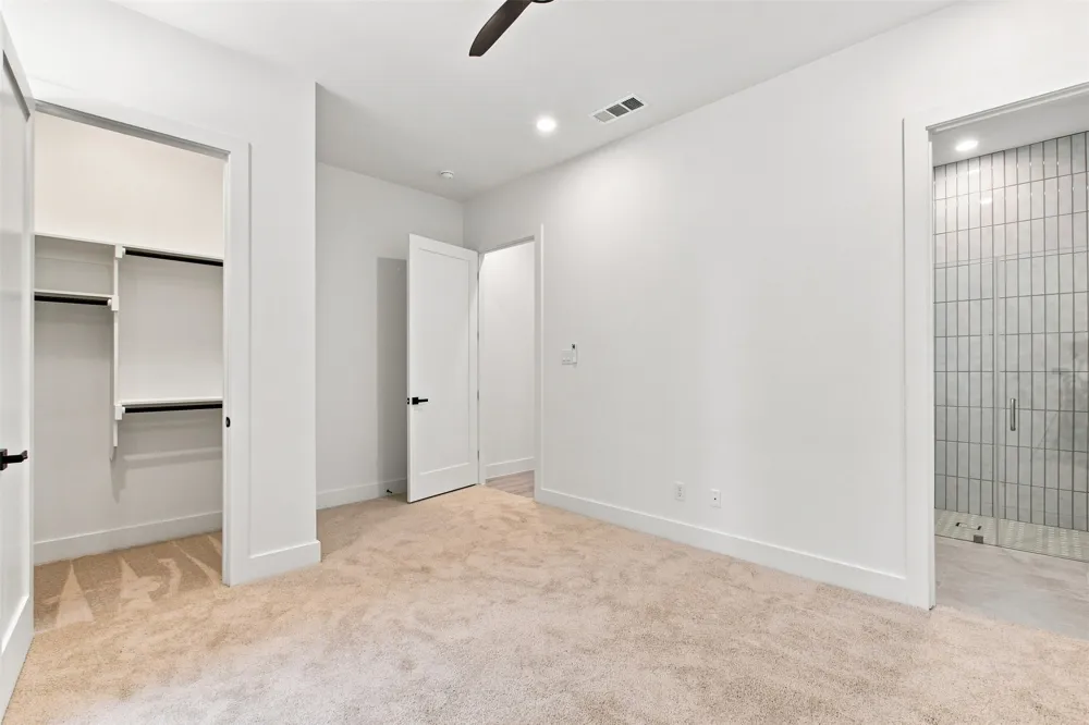 3023 Mallory Drive Dallas, TX 75216