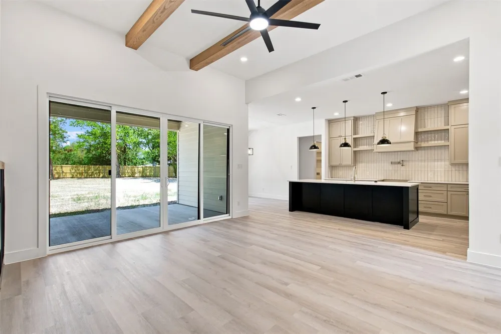 3023 Mallory Drive Dallas, TX 75216