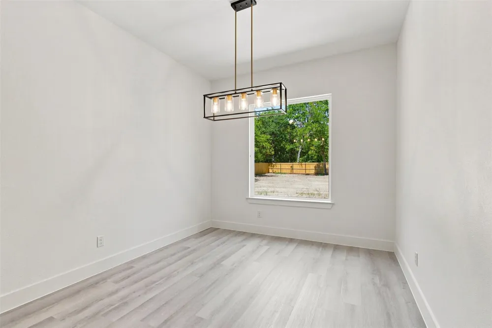 3023 Mallory Drive Dallas, TX 75216