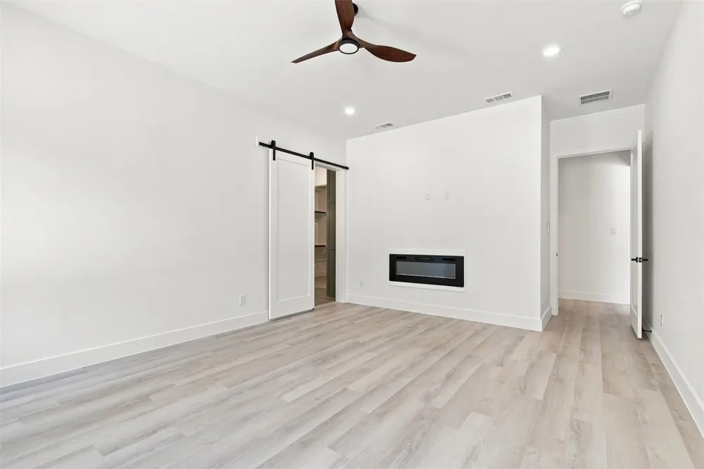 3023 Mallory Drive Dallas, TX 75216