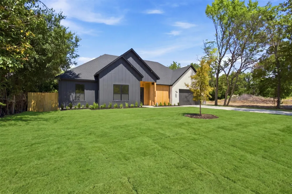 3023 Mallory Drive Dallas, TX 75216