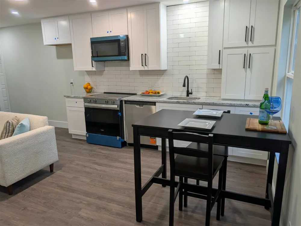 2551 Kingston Street Dallas, TX 75211