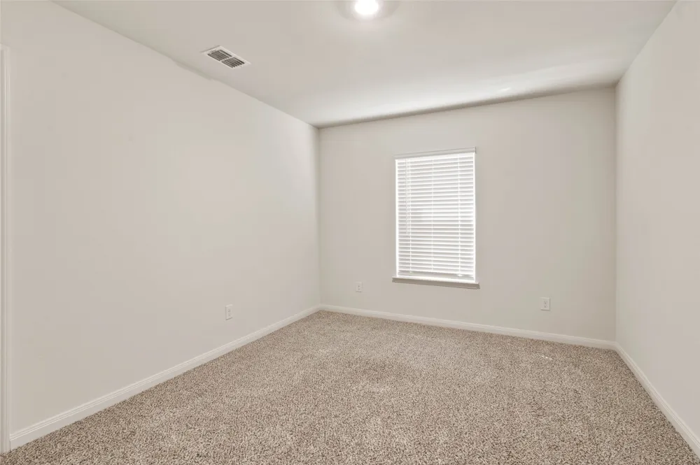 175 Aster Drive Sanger, TX 76266