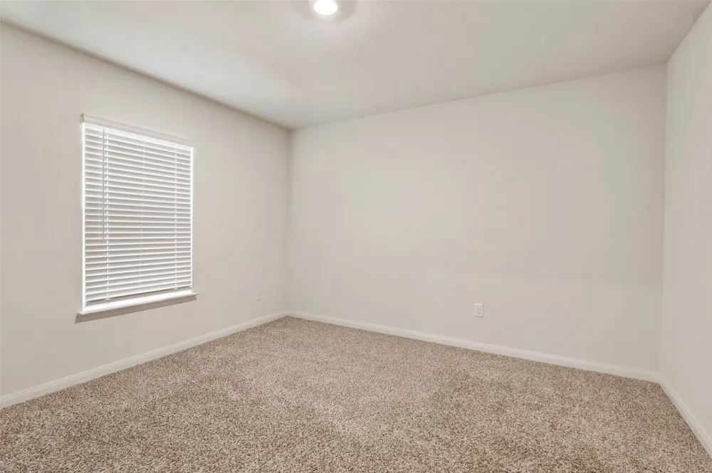 175 Aster Drive Sanger, TX 76266