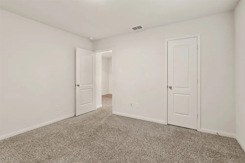 175 Aster Drive Sanger, TX 76266