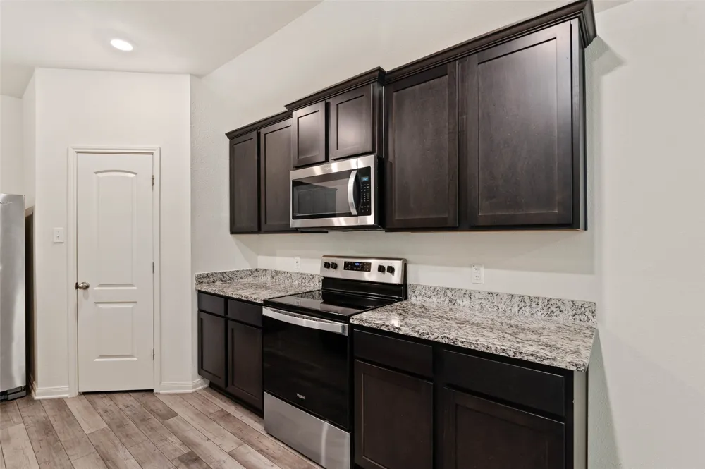 175 Aster Drive Sanger, TX 76266