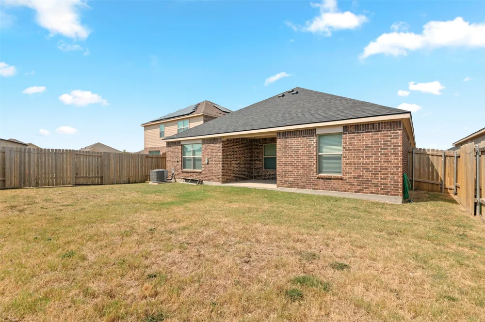 175 Aster Drive Sanger, TX 76266