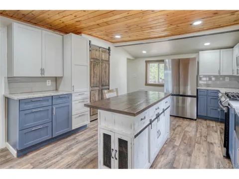 316 E 3rd Street
