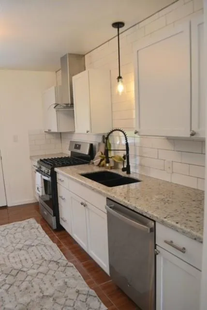 828 Holly Street La Marque, TX 77568