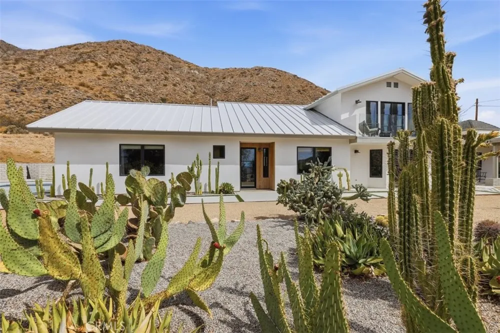 49988 Aspen Morongo Valley, CA 92256