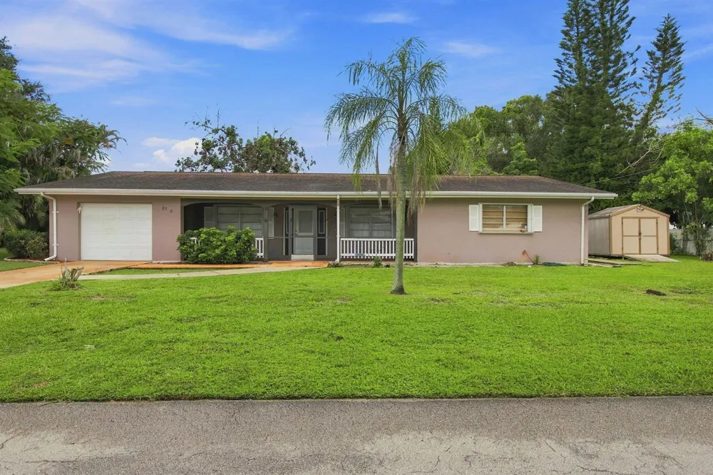 2730 Fairway Drive Fort Pierce, FL 34982