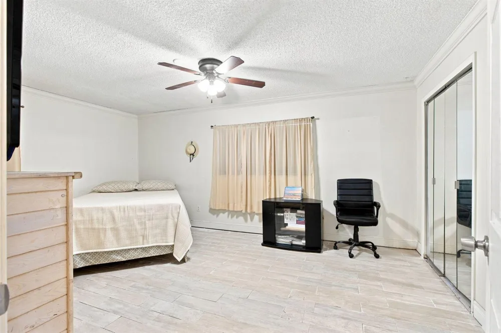 2730 Fairway Drive Fort Pierce, FL 34982