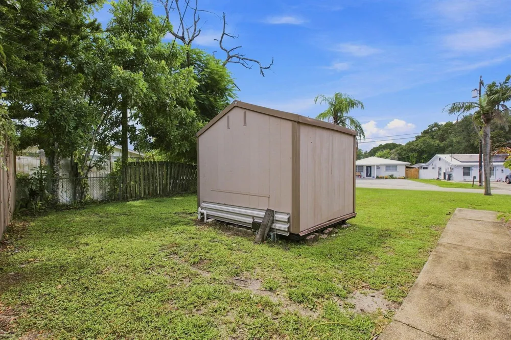 2730 Fairway Drive Fort Pierce, FL 34982