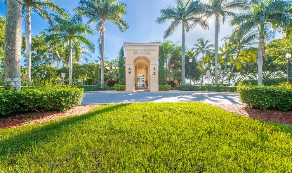 5292 SW 158TH AVENUE Miramar, FL 33027