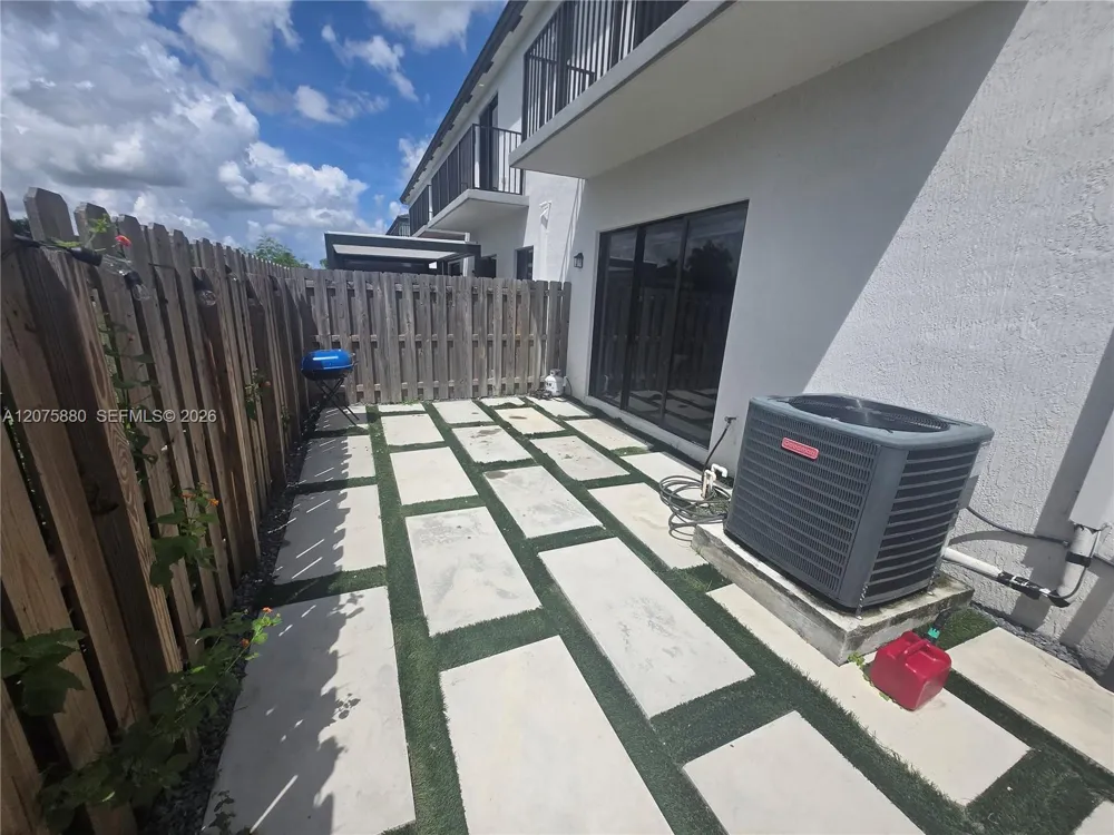 15790 SW 136th Way #0 Miami, FL 33196