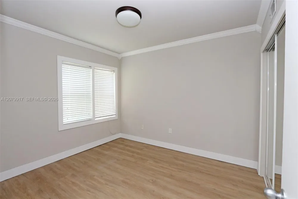 3375 Franklin Ave #B Miami, FL 33133