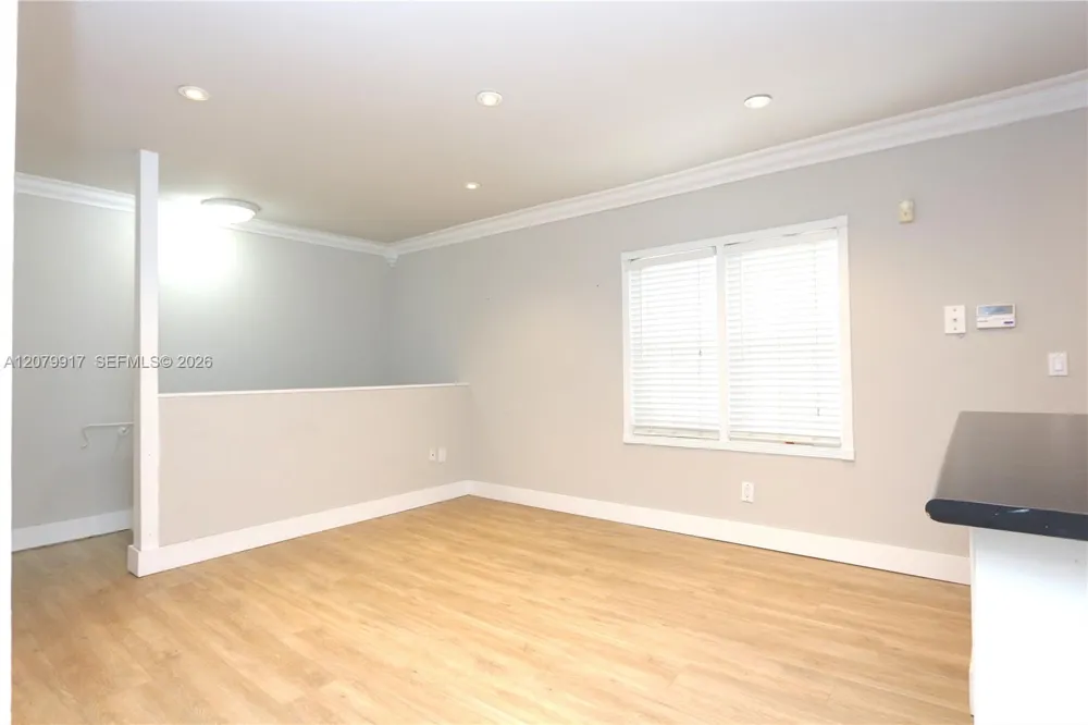 3375 Franklin Ave #B Miami, FL 33133
