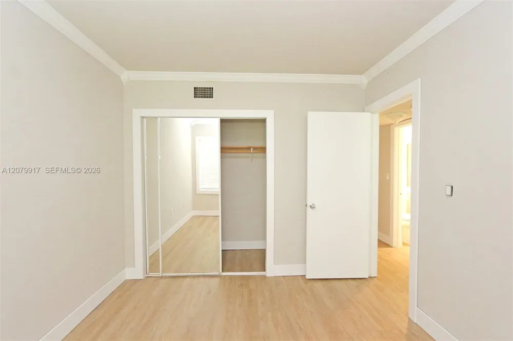 3375 Franklin Ave #B Miami, FL 33133