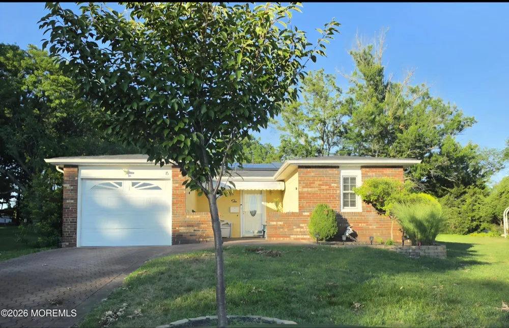 6 Burns Court Brick, NJ 08724