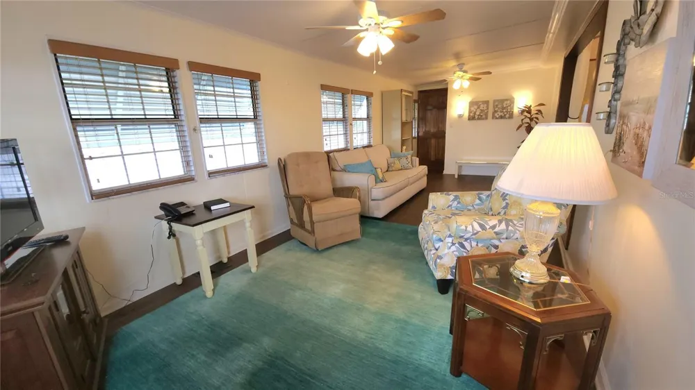 3333 26TH AVENUE E #1116 Bradenton, FL 34208