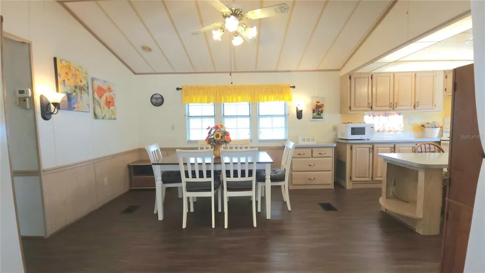 3333 26TH AVENUE E #1116 Bradenton, FL 34208