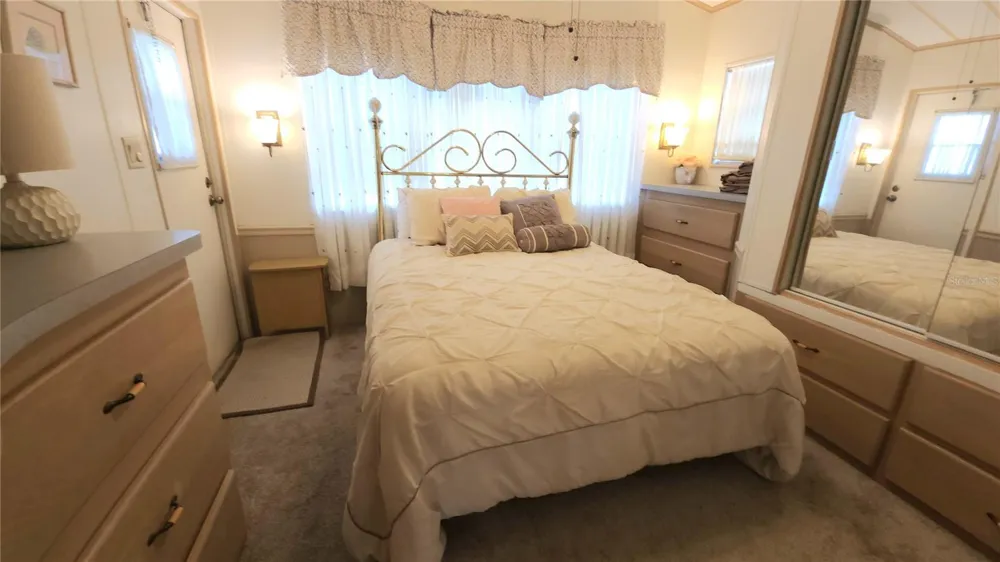 3333 26TH AVENUE E #1116 Bradenton, FL 34208