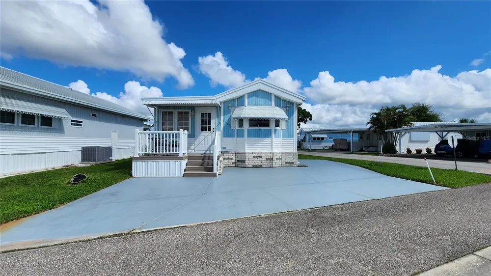 3333 26TH AVENUE E #1116 Bradenton, FL 34208