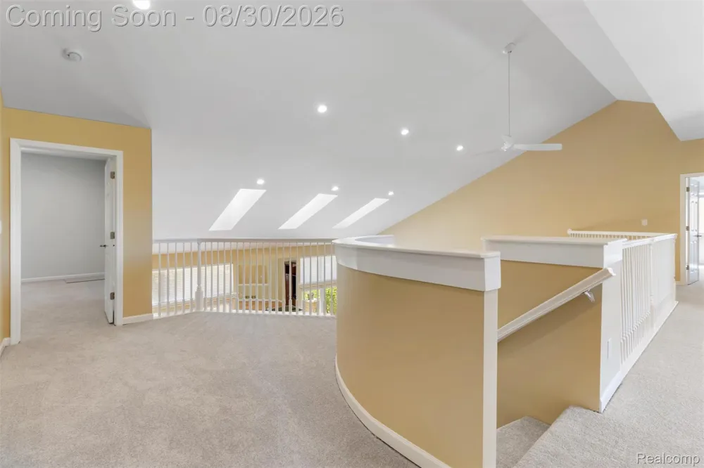 5593 Warrenshire Drive West Bloomfield Charter Township, MI 48322