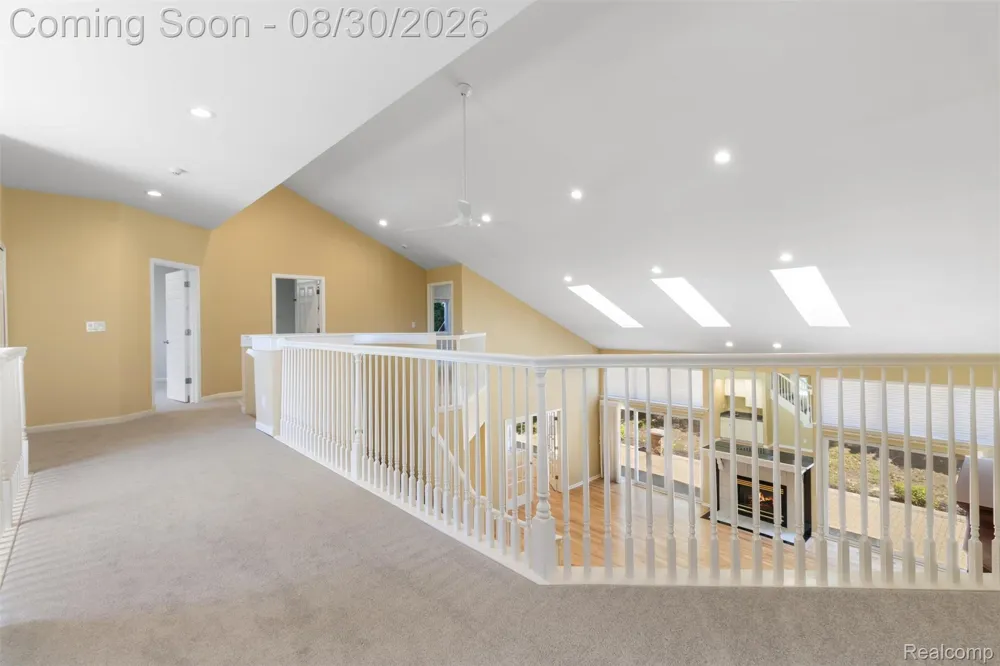 5593 Warrenshire Drive West Bloomfield Charter Township, MI 48322