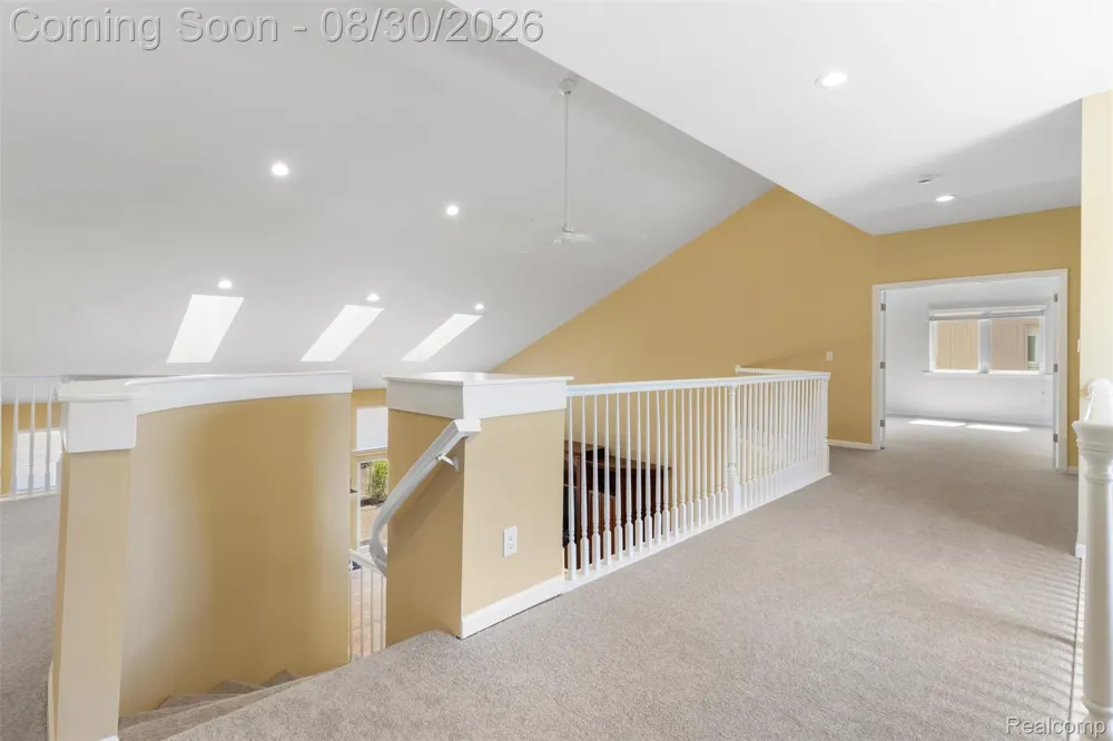 5593 Warrenshire Drive West Bloomfield Charter Township, MI 48322