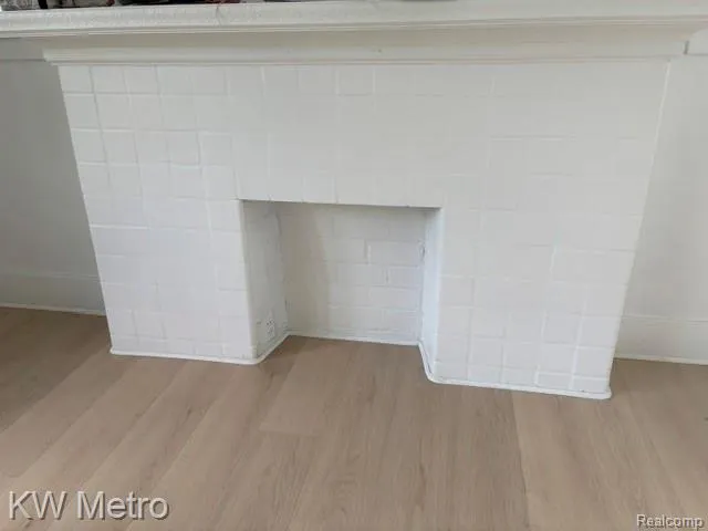 2952 Elmhurst Street Detroit City, MI 48206