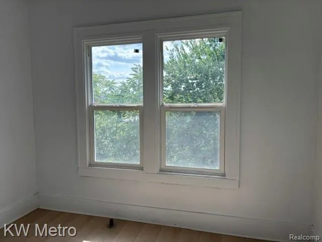 2952 Elmhurst Street Detroit City, MI 48206