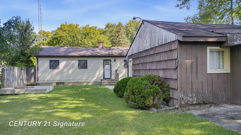 3303 W Lyndon Avenue Mt Morris City, MI 48504