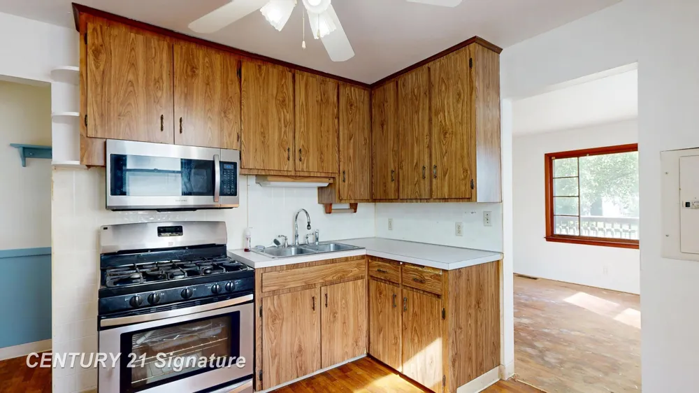 3303 W Lyndon Avenue Mt Morris City, MI 48504