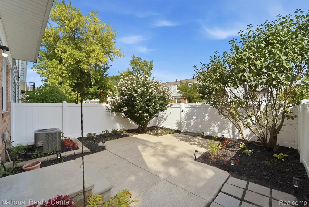 24540 Olde Orchard Street #29 Novi City, MI 48375