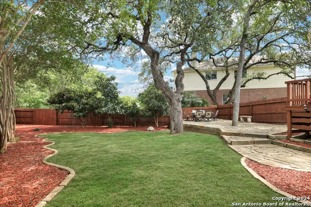5 Willow Heights Dr San Antonio, TX 78254