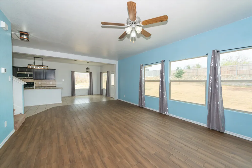 324 Fairgrounds Lane Ponder, TX 76259