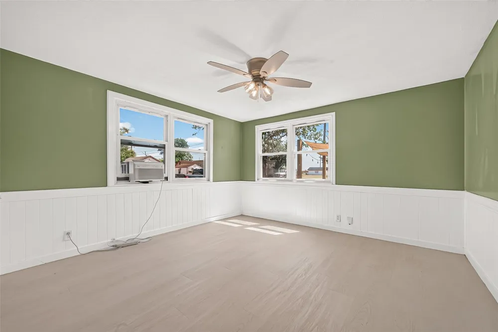 1403 Avenue F Freeport, TX 77541