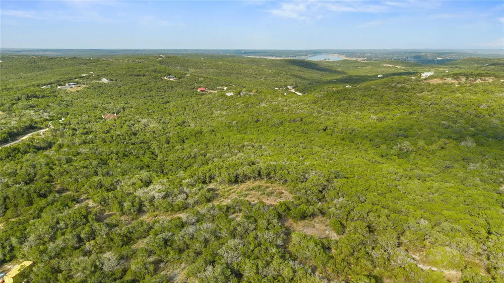 240 County Road 2704 Mico, TX 78056