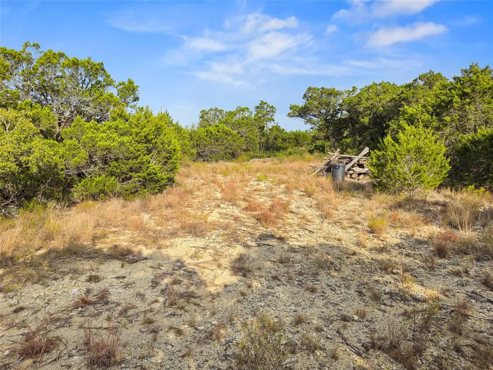 240 County Road 2704 Mico, TX 78056