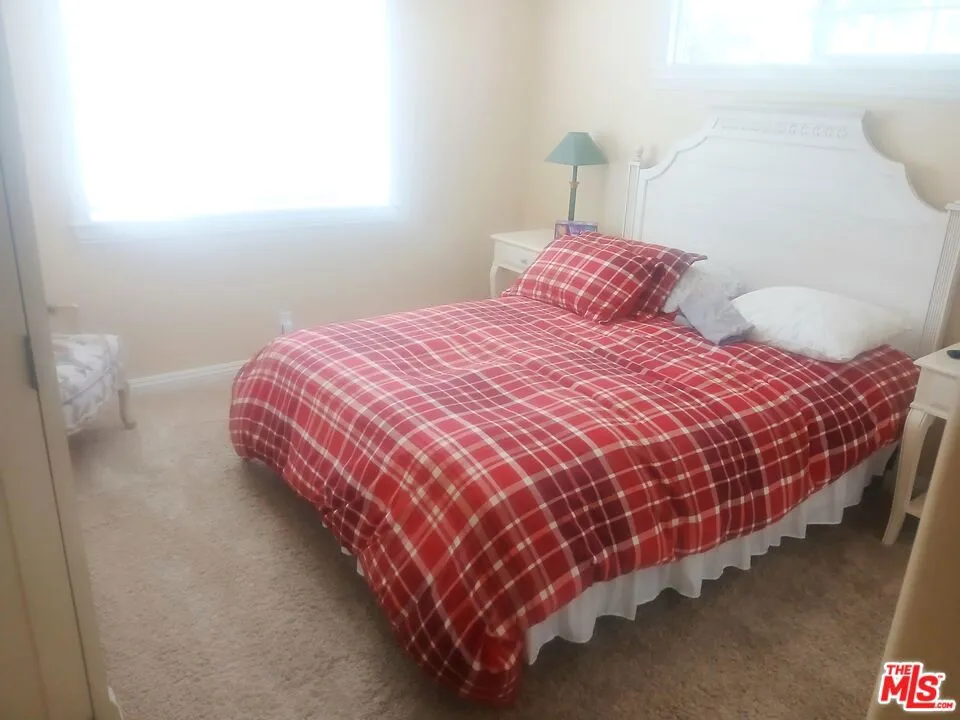 1251 Kodiak Drive Lake Arrowhead, CA 92352