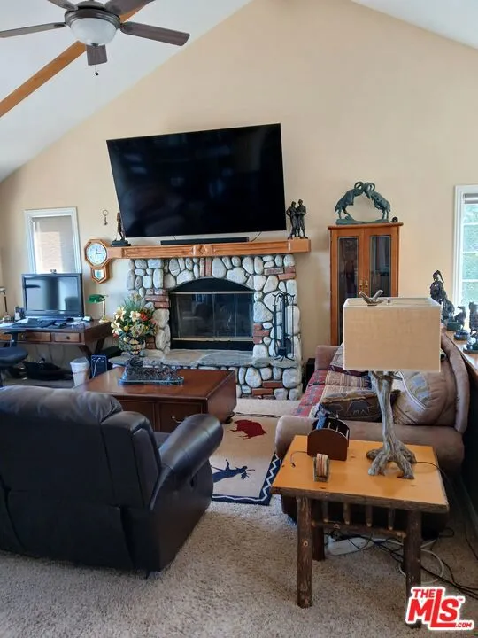 1251 Kodiak Drive Lake Arrowhead, CA 92352