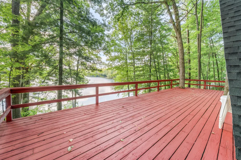 524 McLachlan Point Road Evart, MI 49631