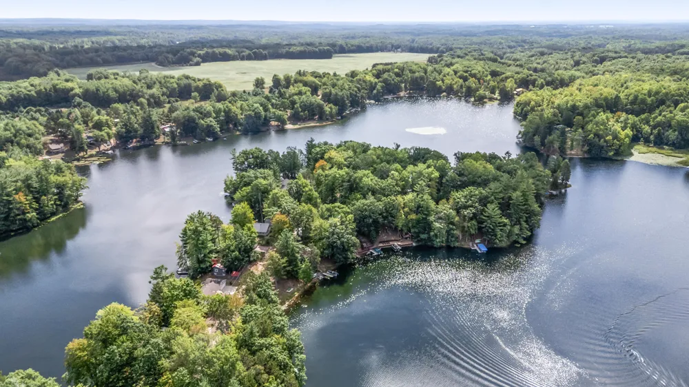 524 McLachlan Point Road Evart, MI 49631